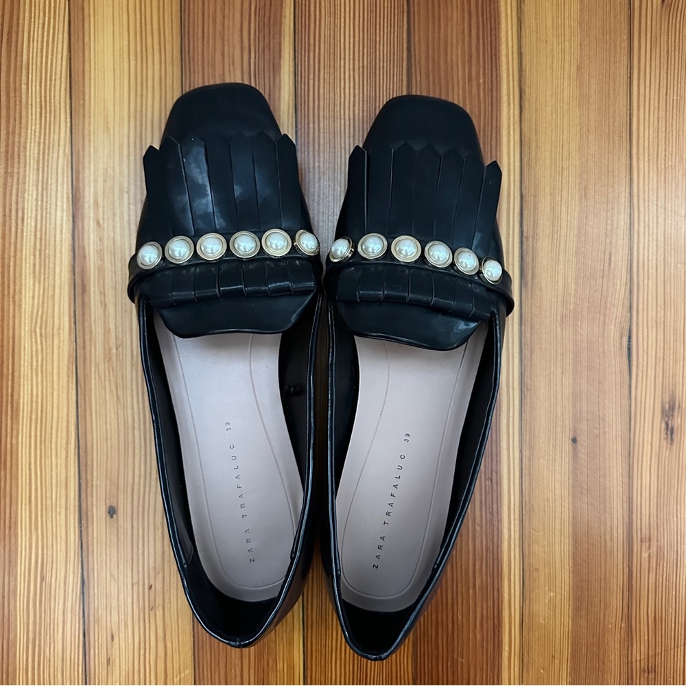 Zara Pearl Stud Embellished Black Tuxedo Flat Faux Patent Leather